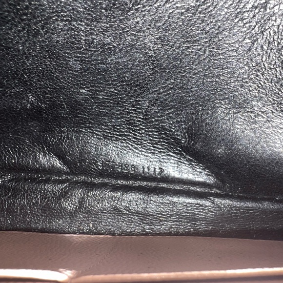 Yves Saint Laurent Cassandre Envelope crossbody - Large YSL wallet on chain - Picture 8 of 15